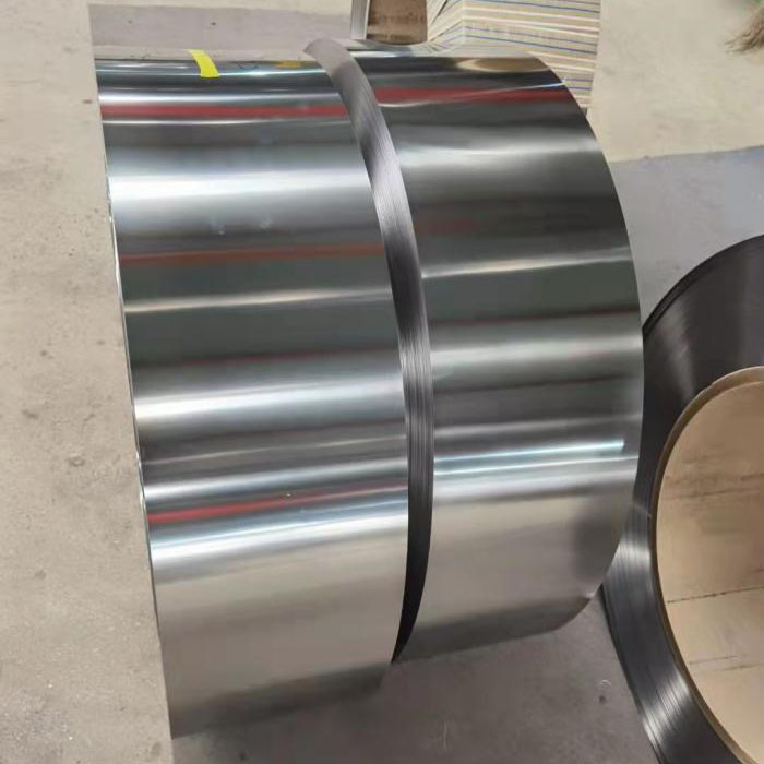 El proceso de producción de bobinas de acero inoxidable de precisión.