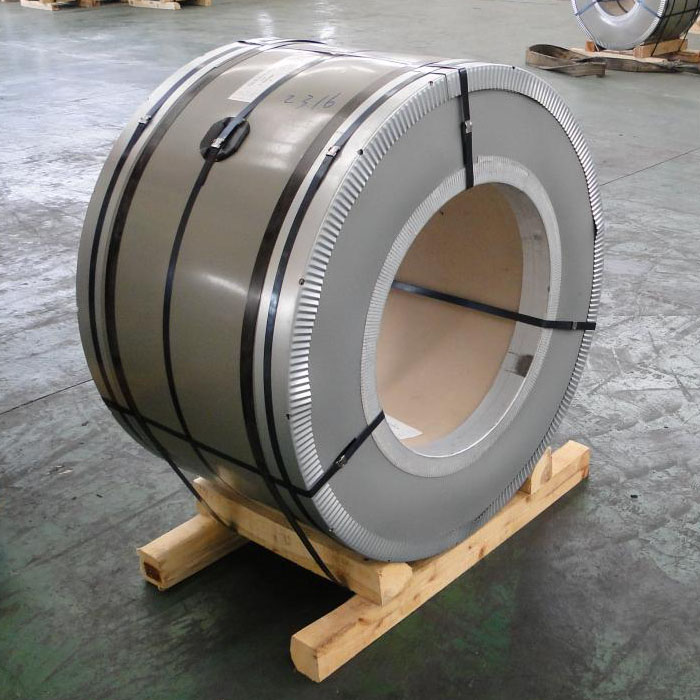 ¿Se corroerán las bobinas de acero inoxidable y el aluminio?